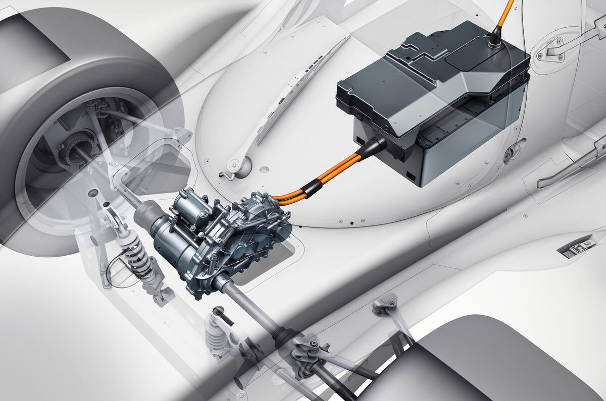 Porsche 919 Hybrid Le Mans challenger revealed Porsche 919 Hybrid Le Mans challenger revealed