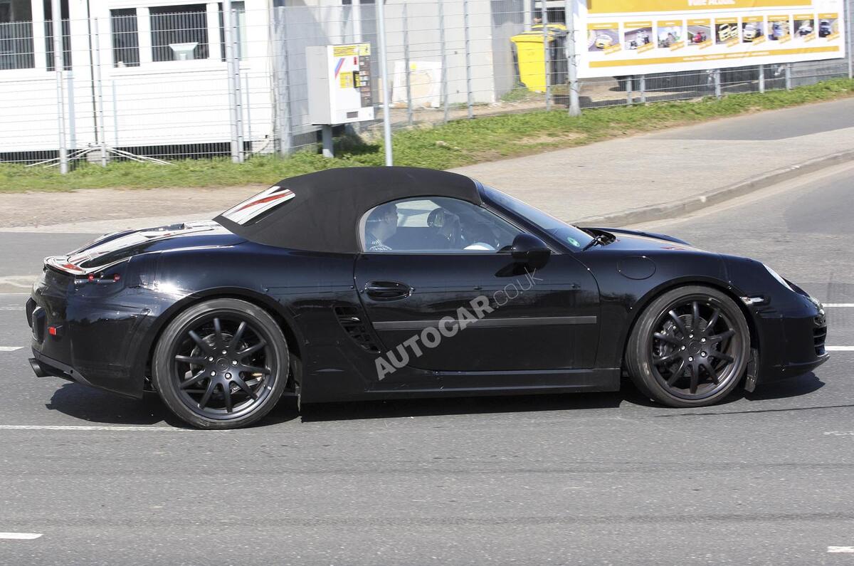 New Porsche Boxster: latest pics