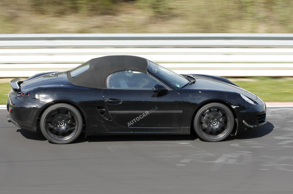 New Porsche Boxster spy shots