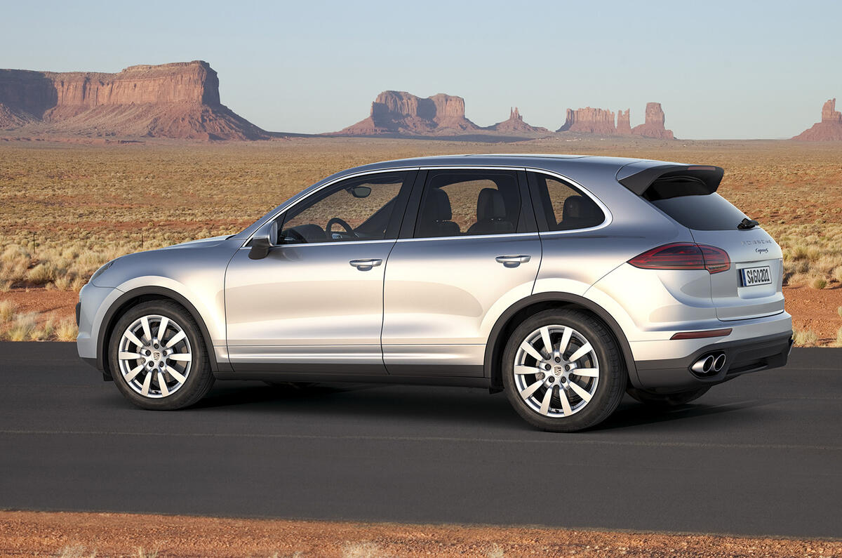 no title Porsche Cayenne facelift revealed