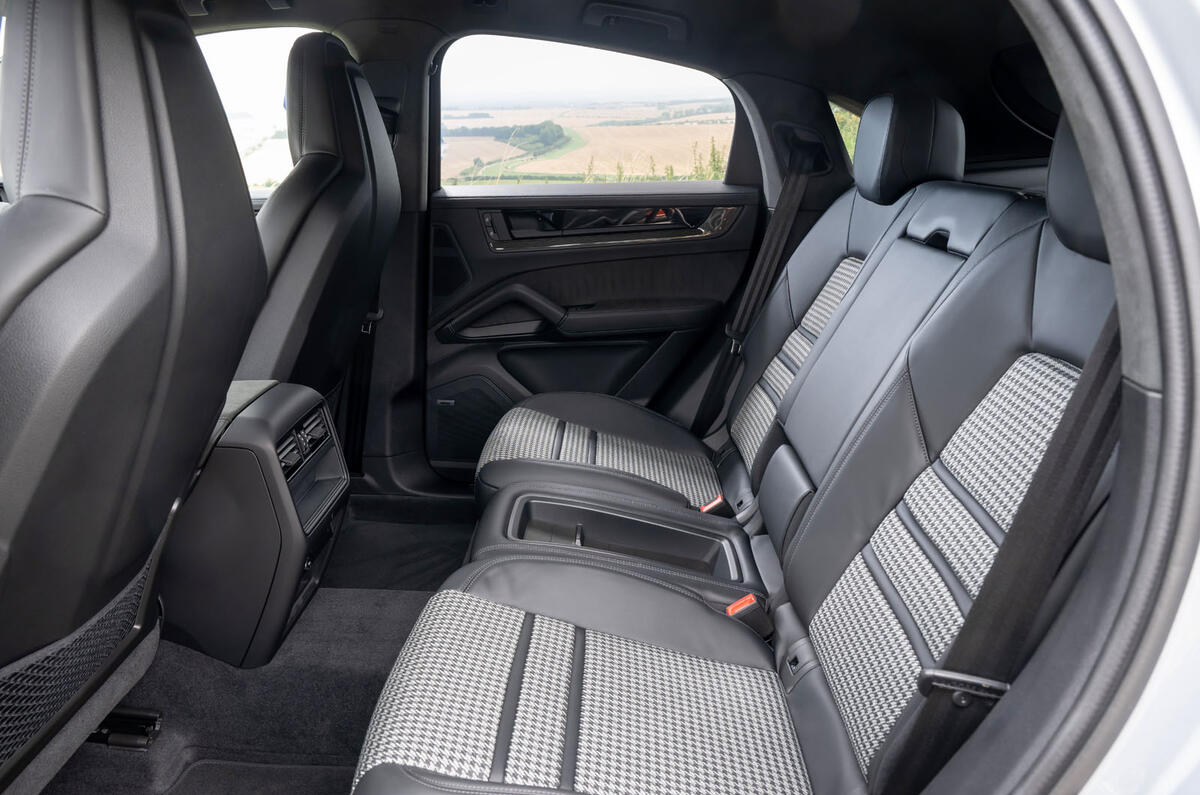porsche cayenne gts review 2024 14 porsche cayenne gts review 2024 14