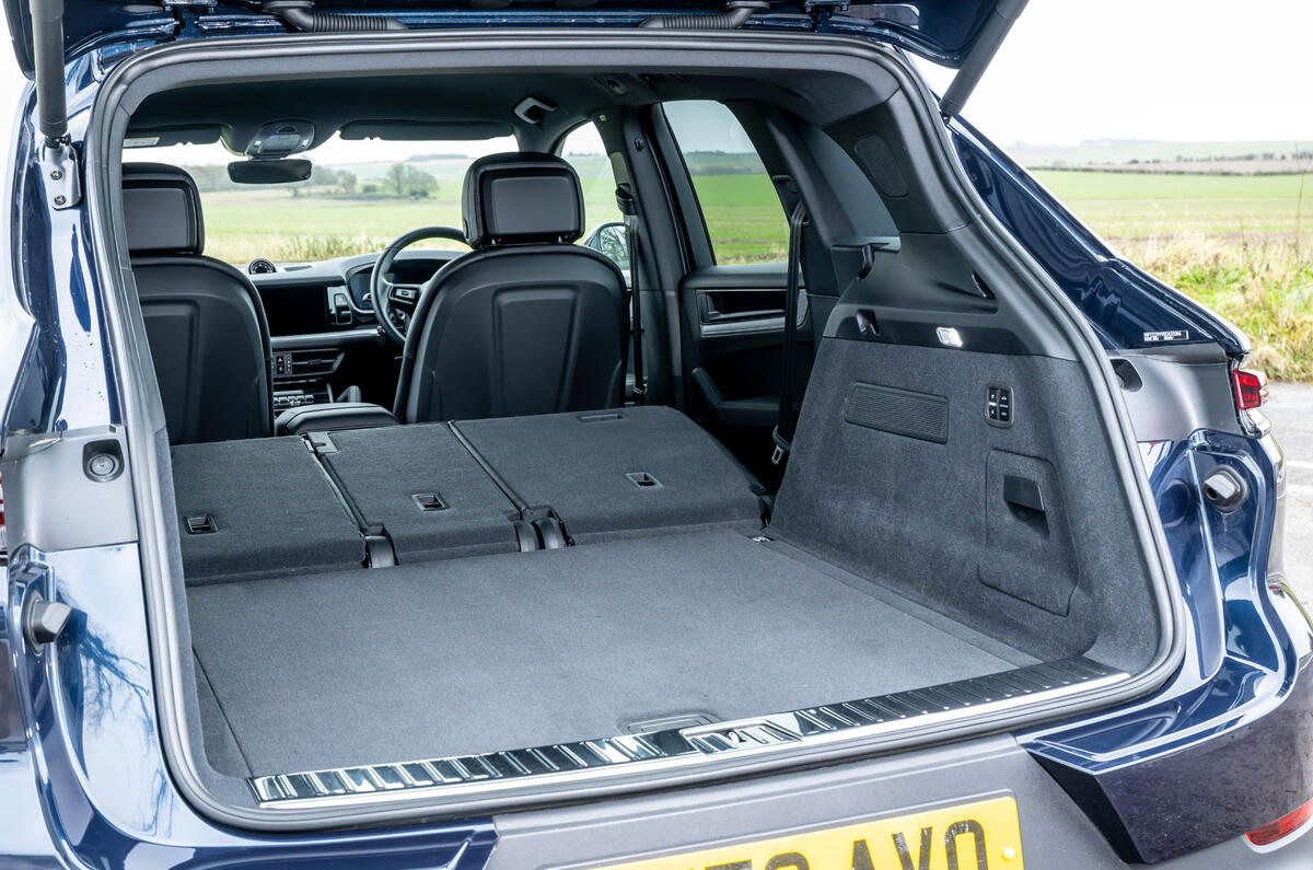 porsche cayenne s road test review 2024 51 boot