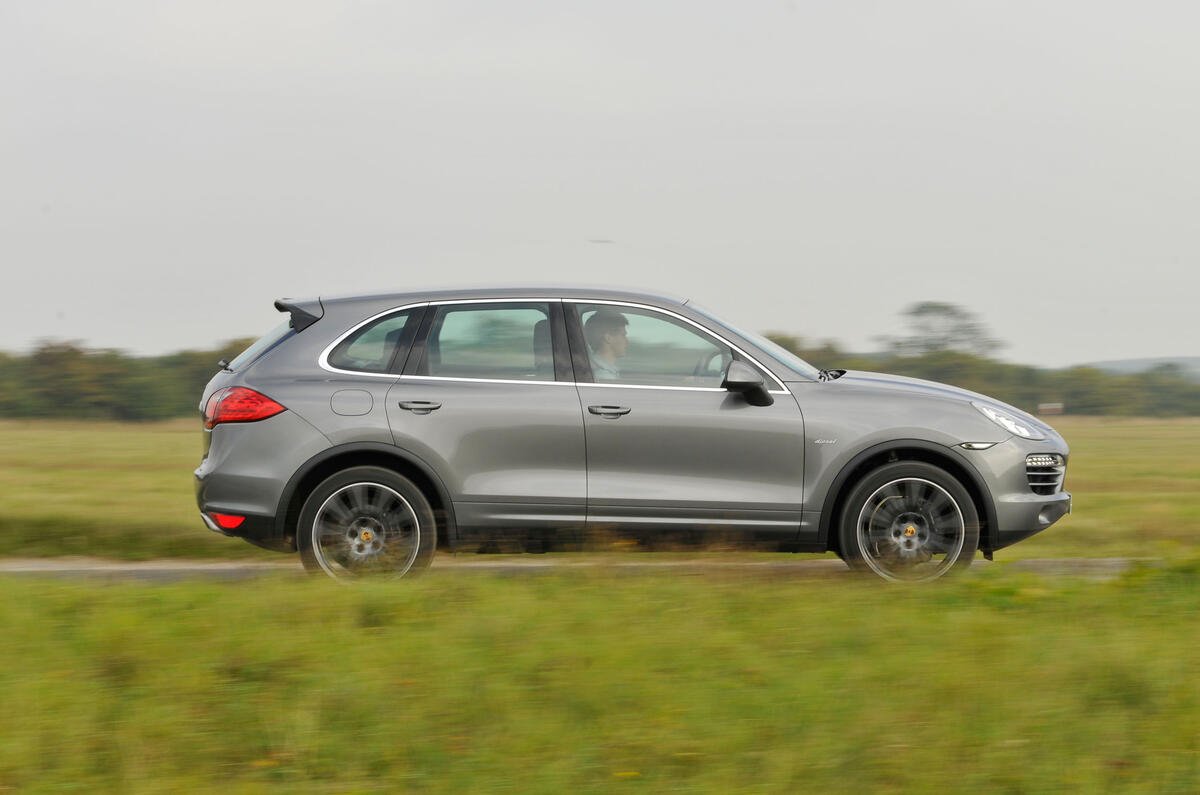 Porsche Cayenne side profile