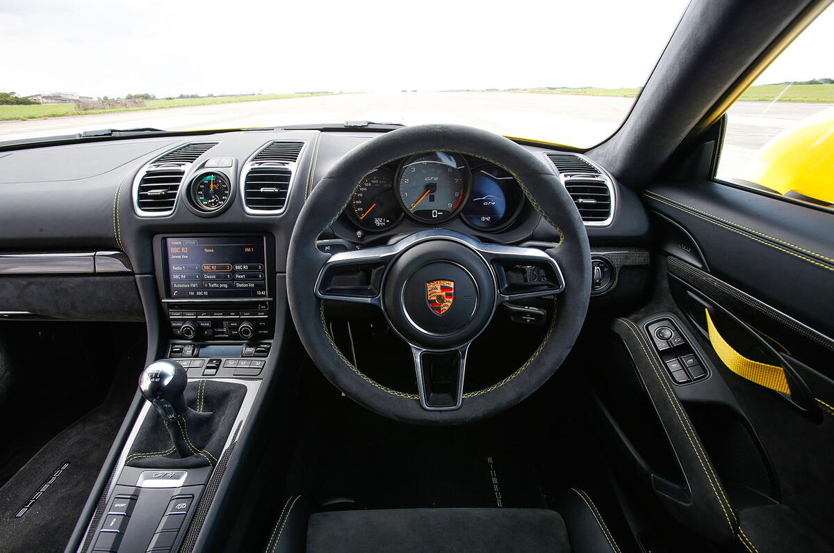porsche cayman interior porsche cayman gt4 2015 2016 interior autocar porsche cayman interior porsche cayman gt4 2015 2016 interior autocar