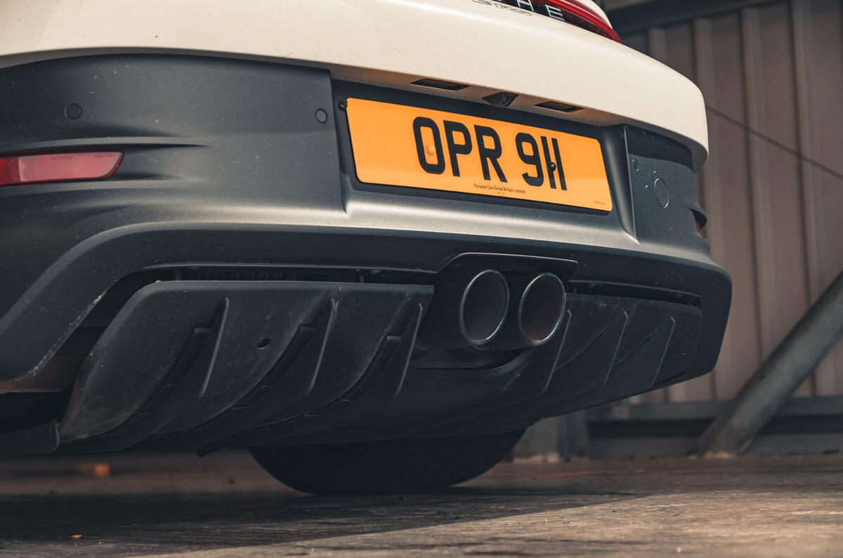 porsche gt3 rs review 2023 11 exhaust