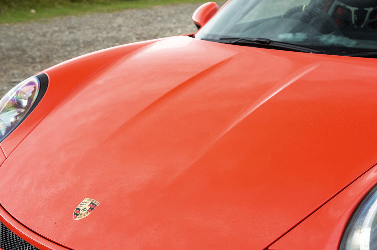 Porsche 911 GT3 RS bonnet
