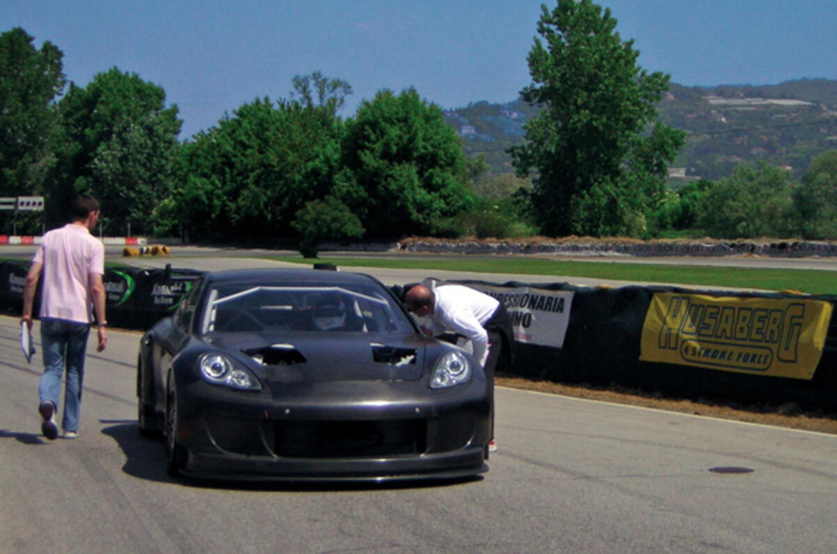 Porsche Panamera racer unveiled