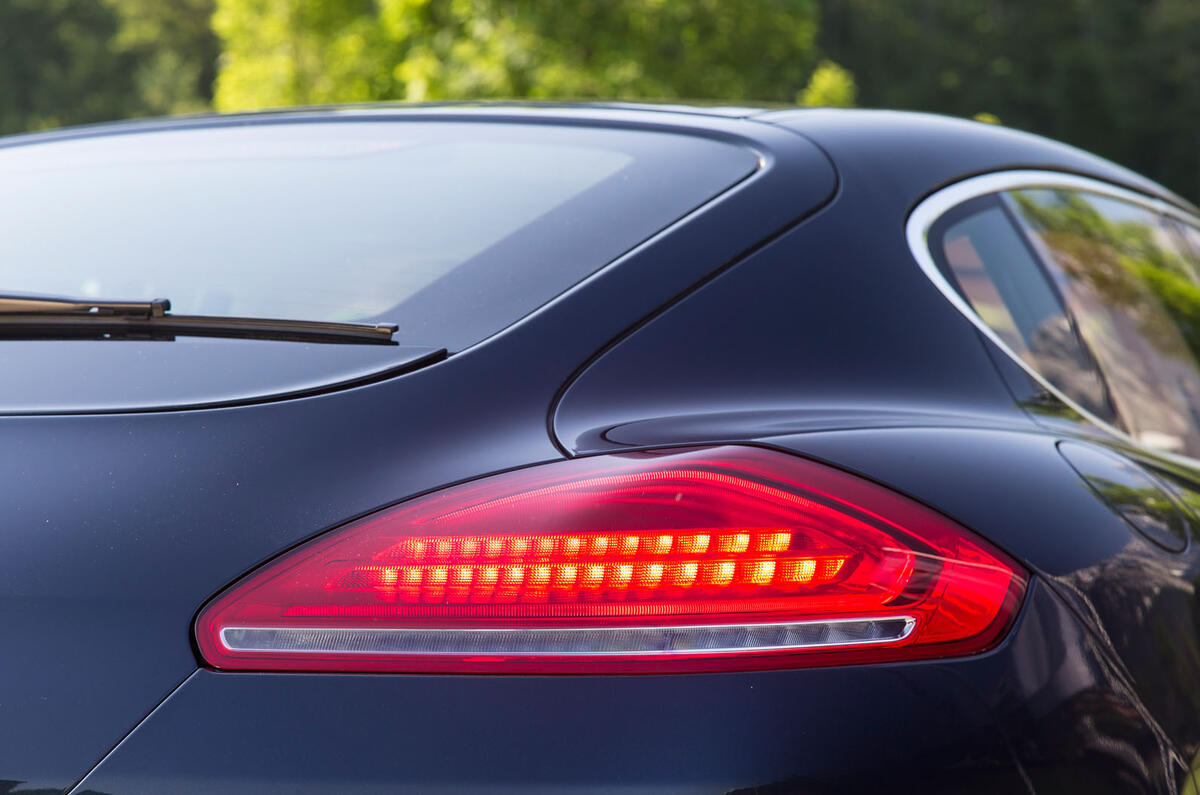 Porsche Panamera LED tailights