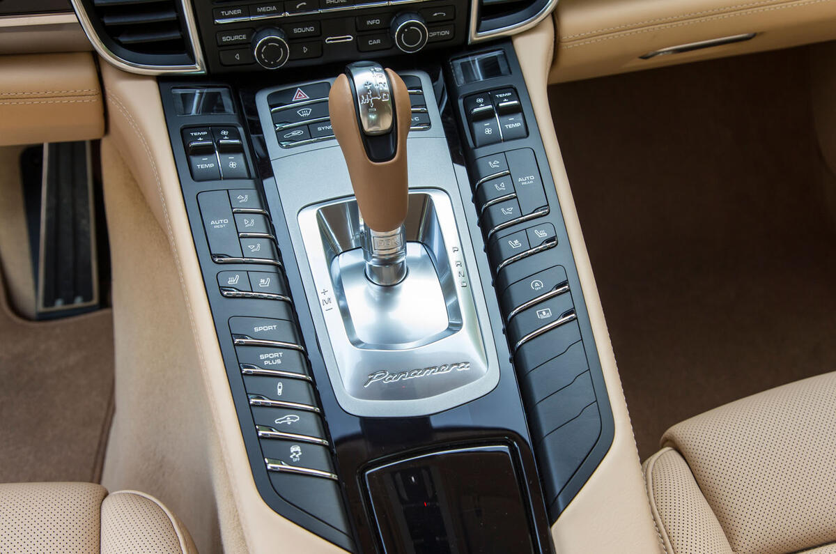 Porsche Panamera PDK gearbox