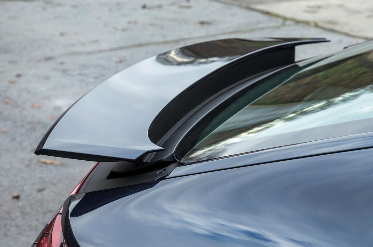 Porsche Panamera rear wing