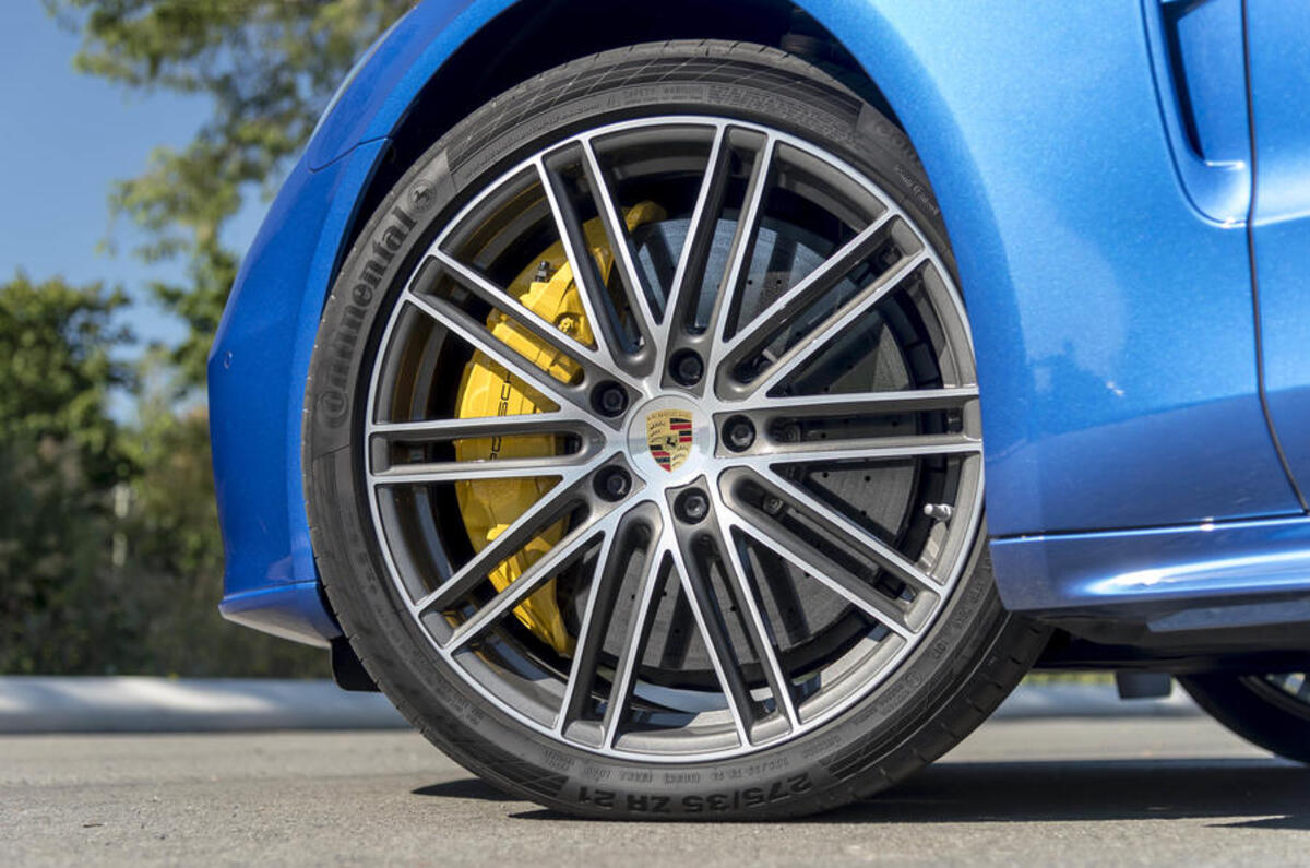 Porsche Panamera Sport Turismo alloy wheels