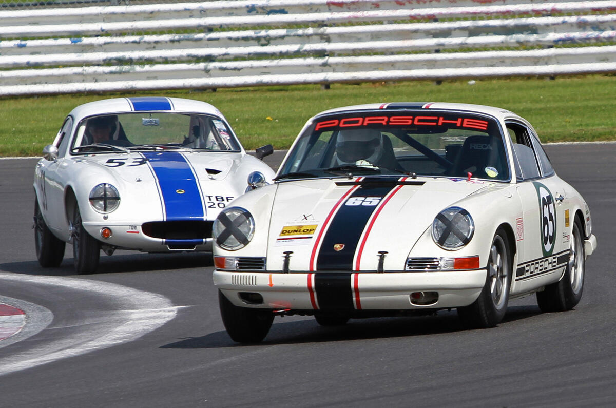 no title Record-breaking Porsche 911 parade set to celebrate 50th anniversary