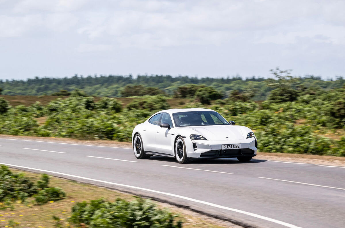 Porsche Taycan Turbo S review 2024 21 panning Porsche Taycan Turbo S review 2024 21 panning