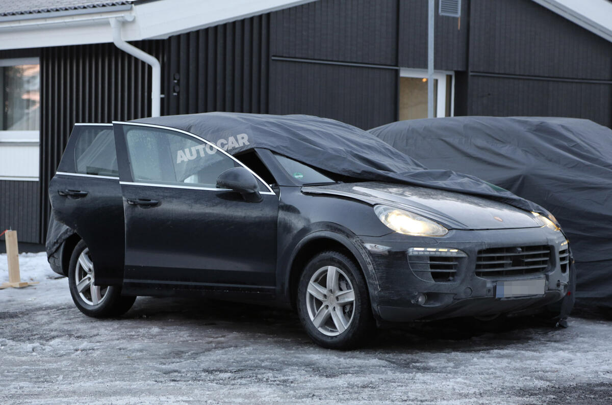 no title Volkswagen plans new SUV assault