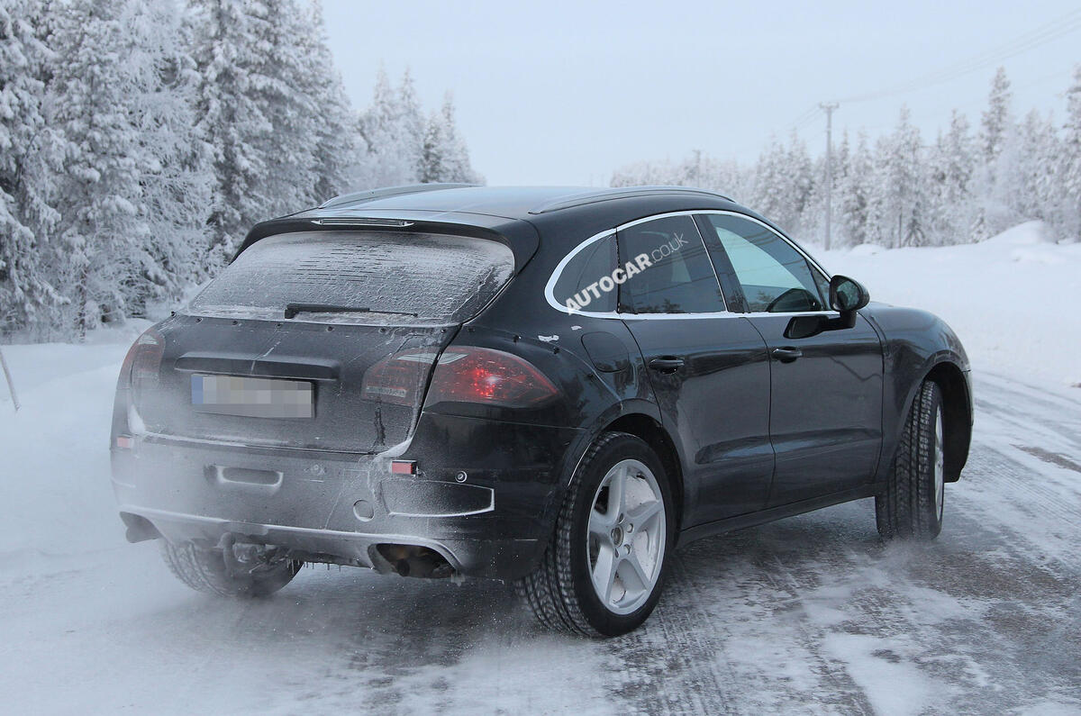 Porsche Macan: latest spy pics