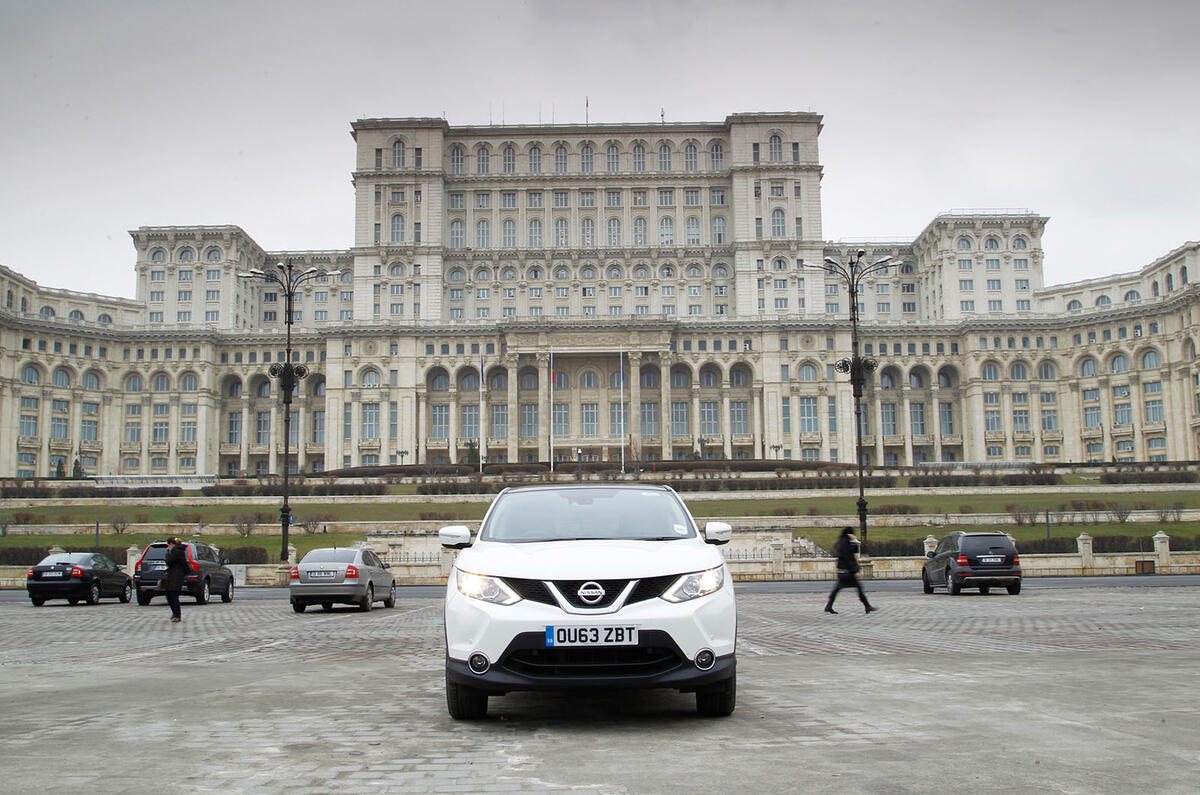 Nissan Qashqai to Istanbul: picture gallery