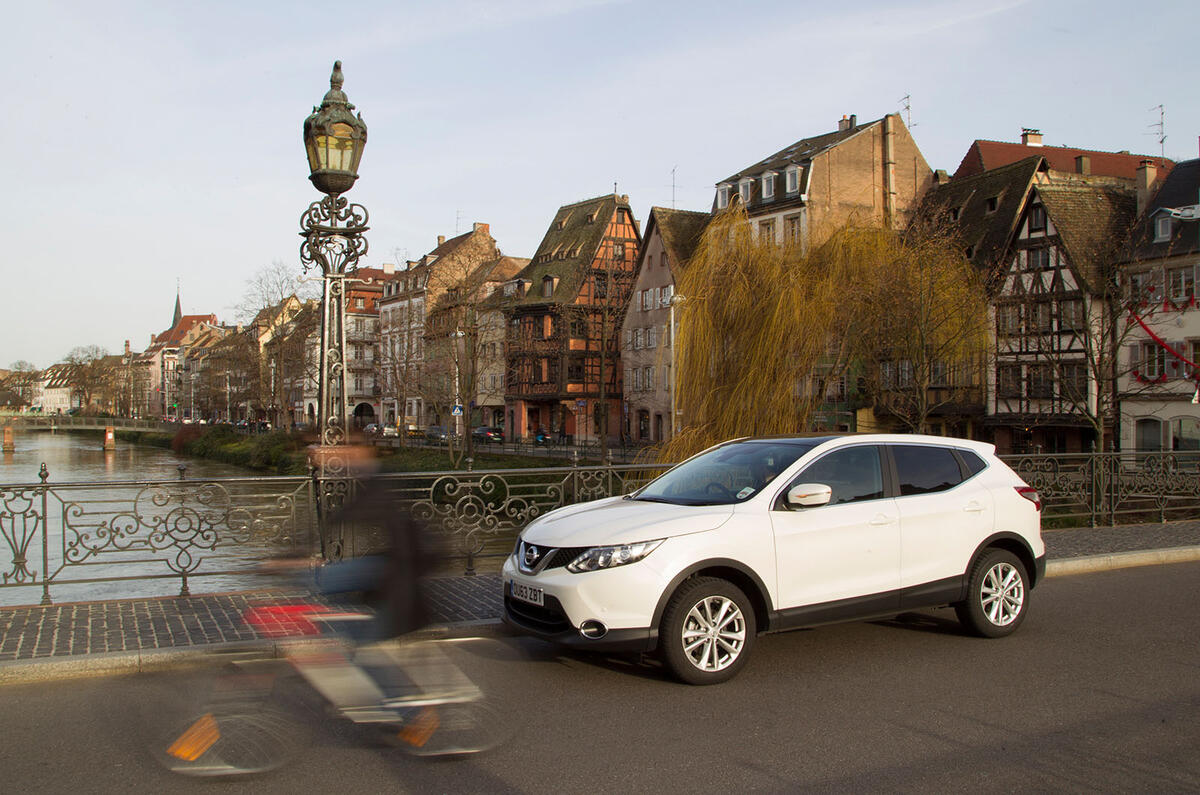 Nissan Qashqai to Istanbul: picture gallery