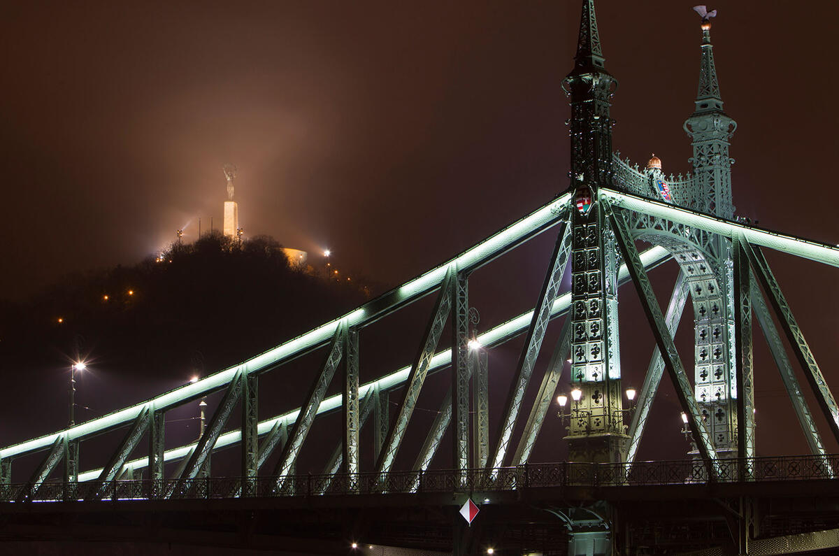 Nissan Qashqai to Istanbul: picture gallery