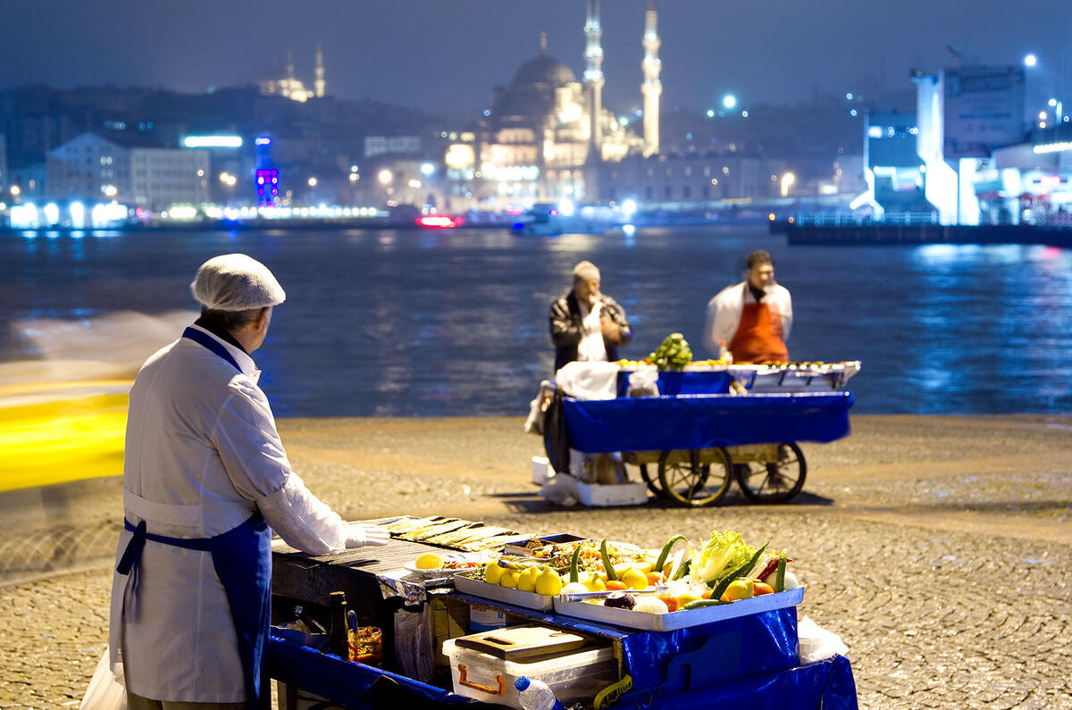 Nissan Qashqai to Istanbul: picture gallery