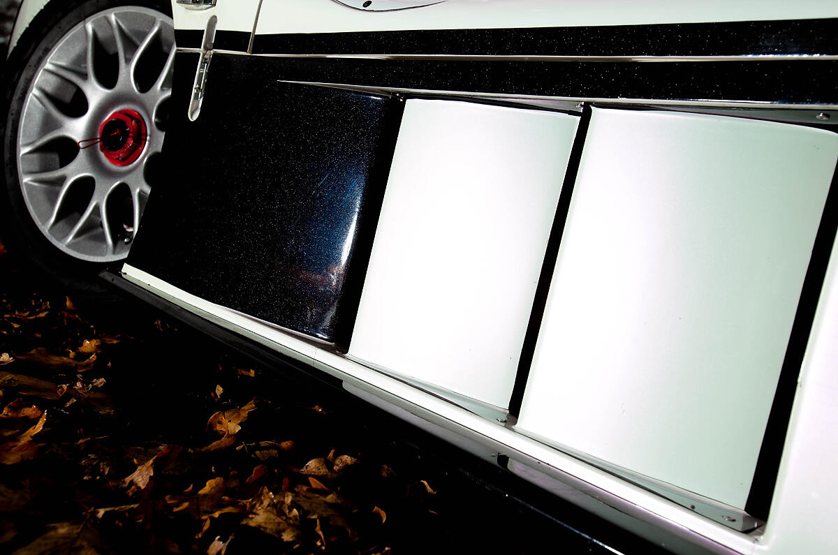 Radical SR3 SL air intakes