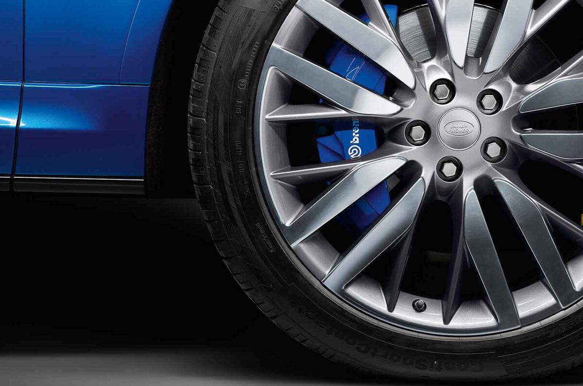 New 542bhp Range Rover Sport SVR revealed New 542bhp Range Rover Sport SVR revealed