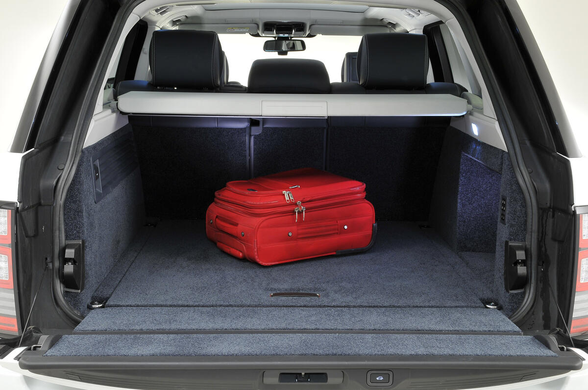 Range Rover boot space