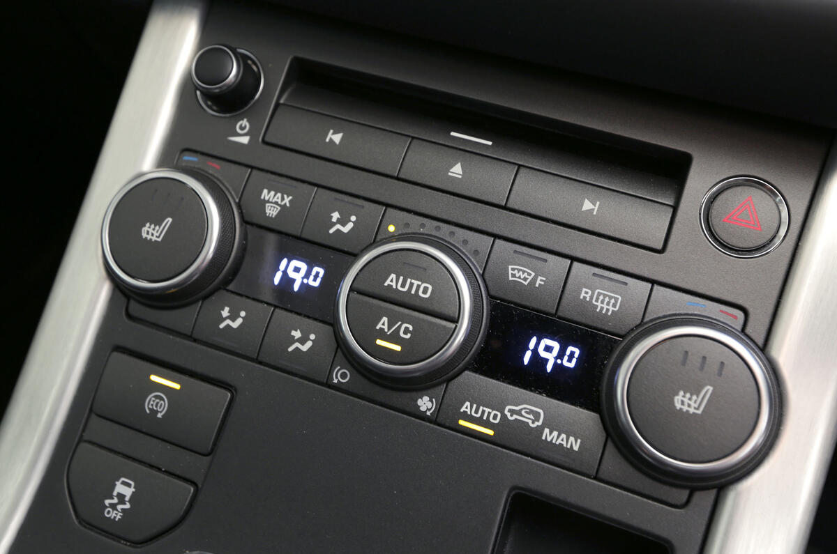 Range Rover Evoque climate controls