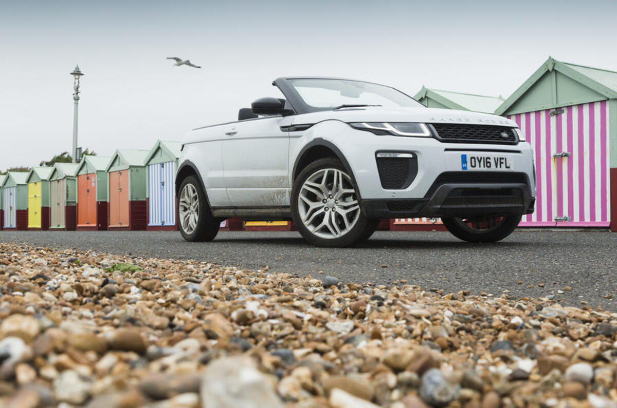 3.5 star Range Rover Evoque Convertible
