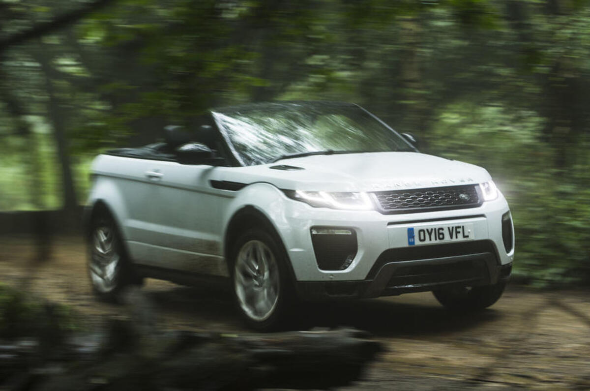Range Rover Evoque Convertible off-roading