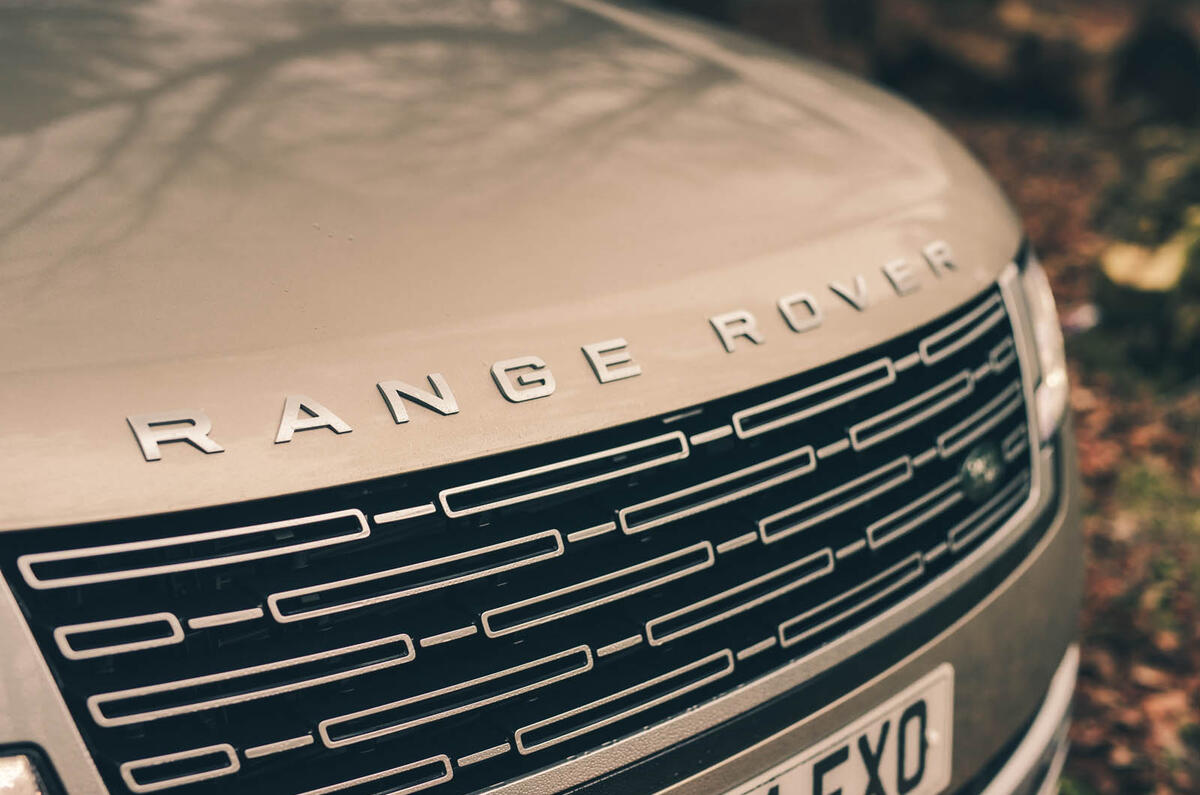 Range Rover PHEV review 2025 04
