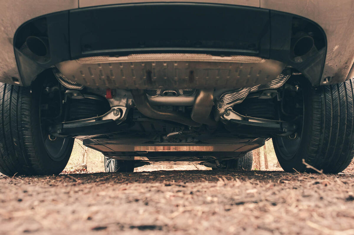 Range Rover PHEV review 2025 22