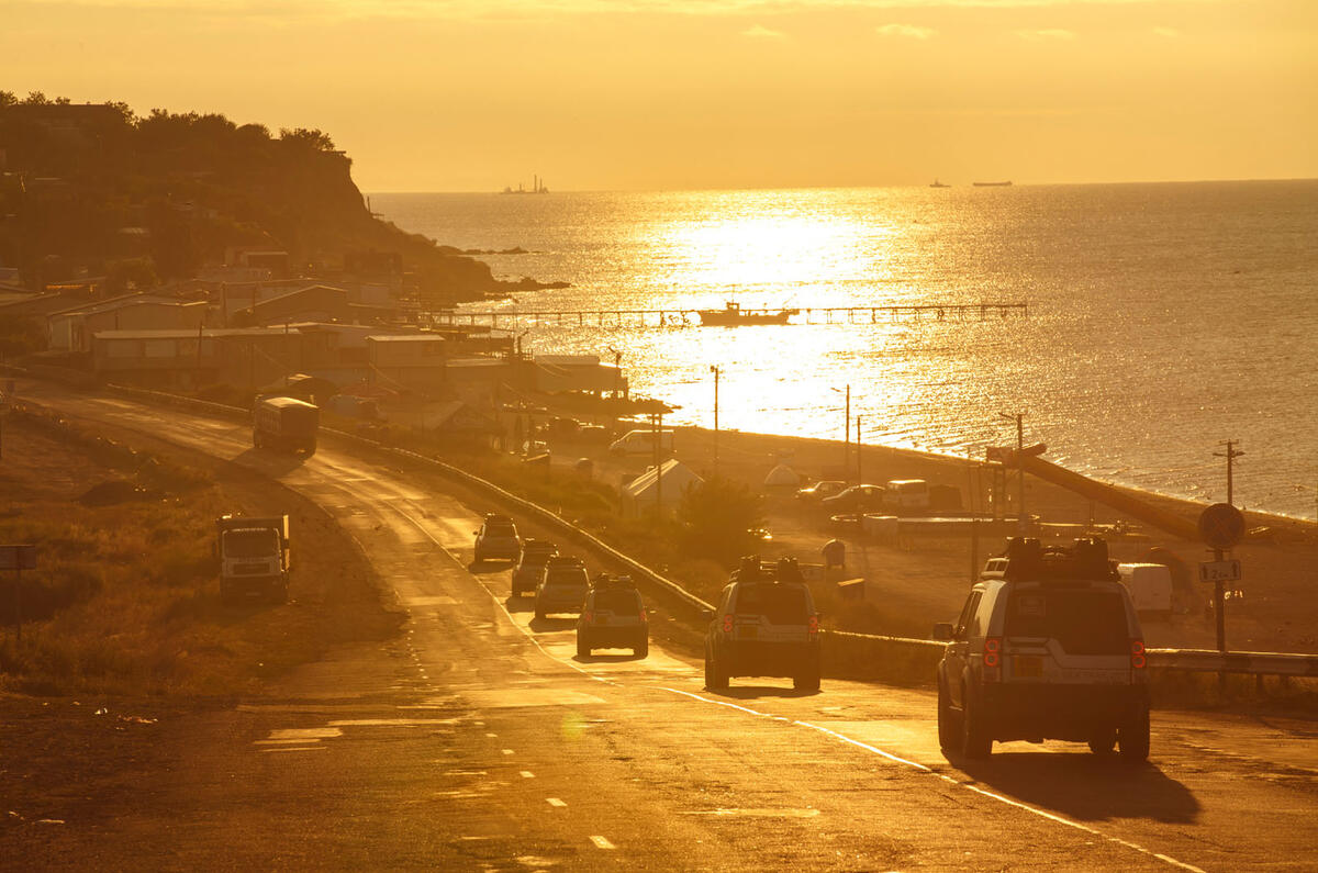 Driving the Silk Trail - picture special