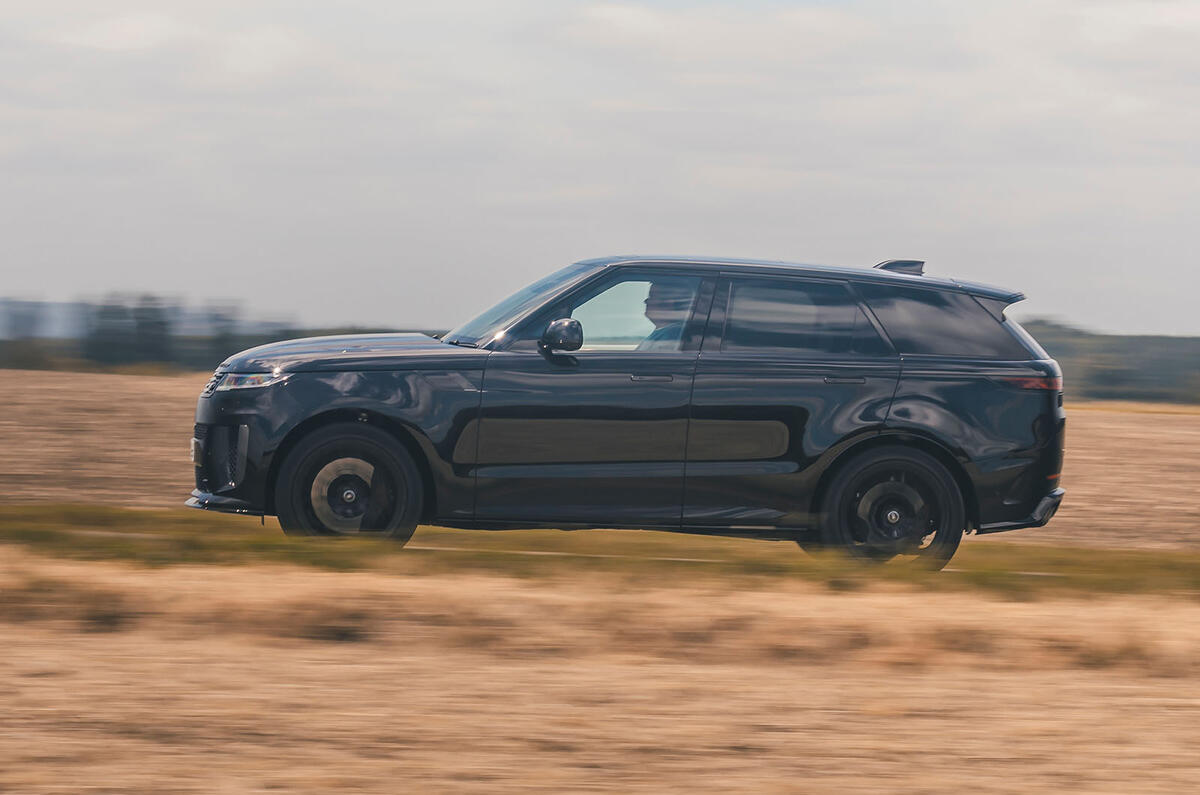 range rover sv review side panning range rover sv review side panning