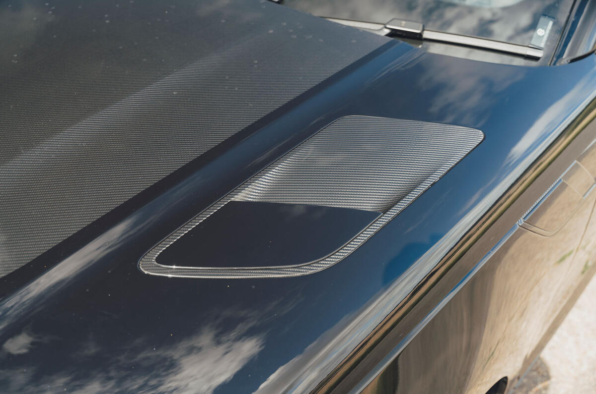 range rover sv review carbon range rover sv review carbon
