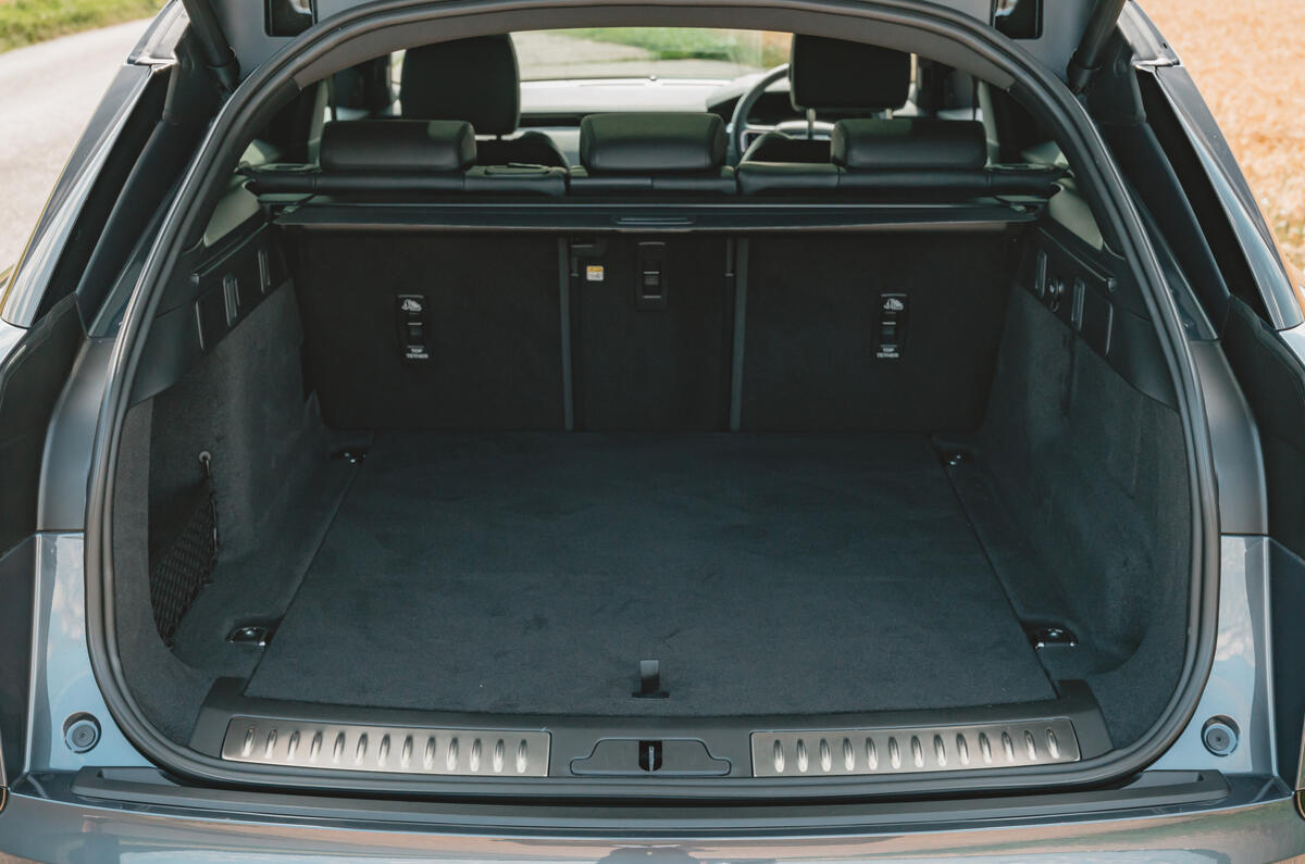 Range Rover Velar ME 2023 13