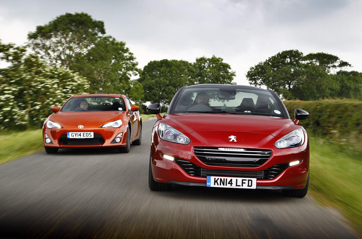 Performance coupe special - Toyota GT86 versus Peugeot RCZ R