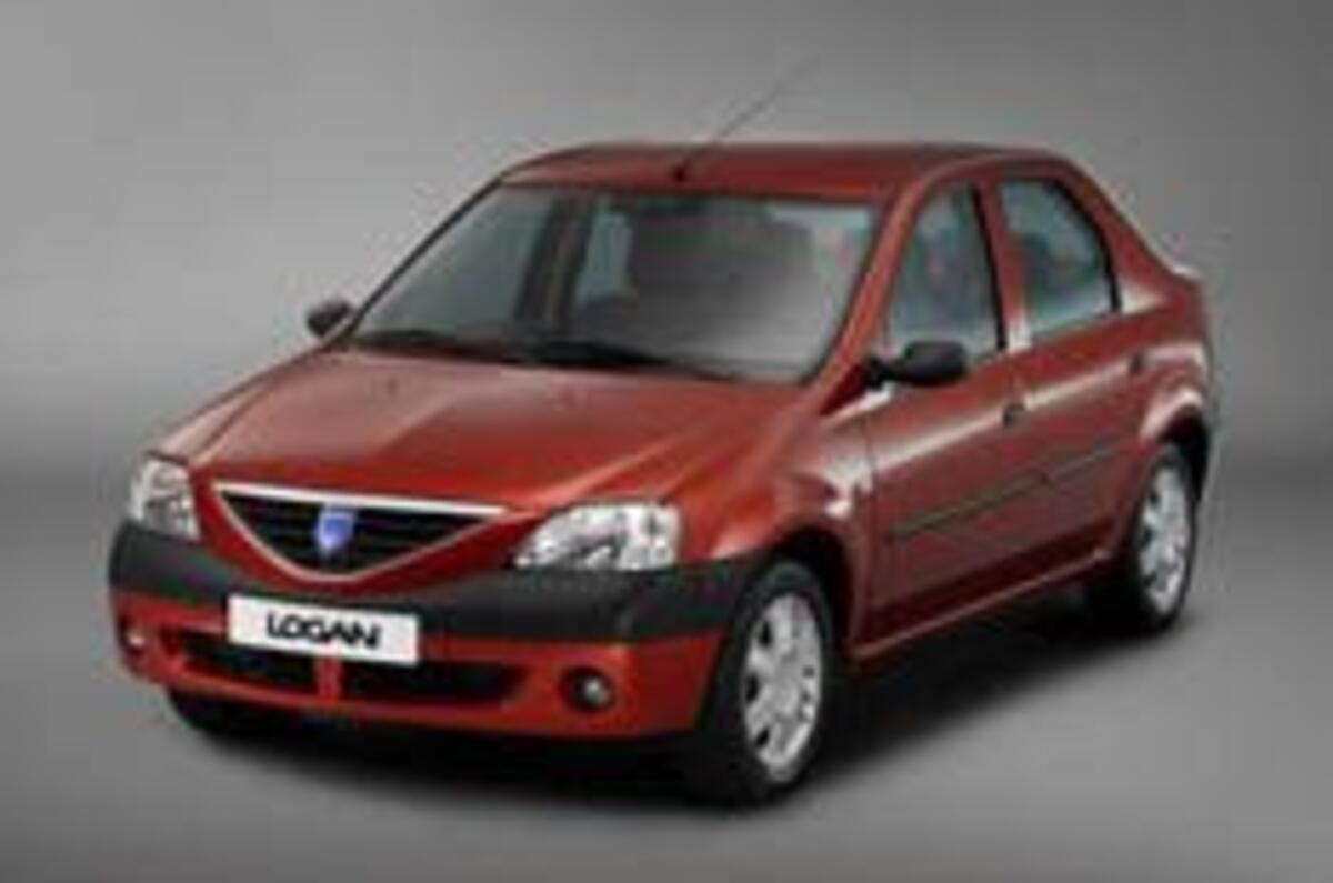 Renault builds £3500 saloon