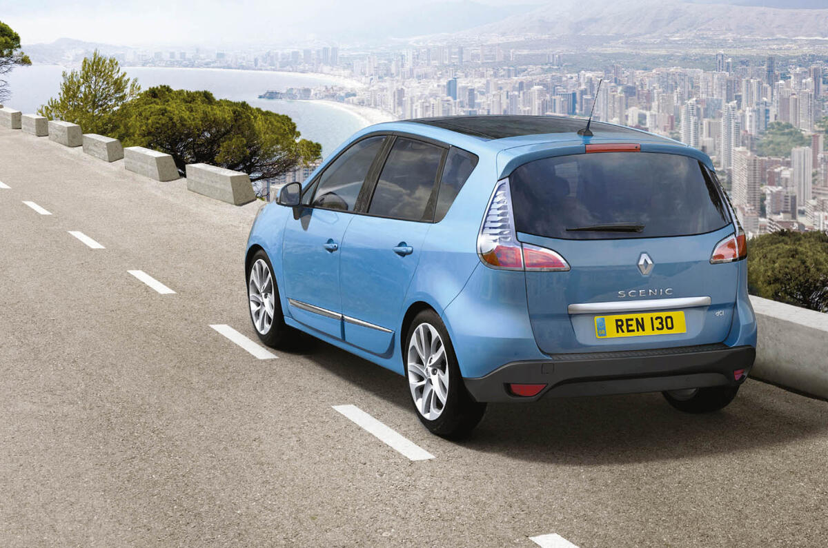 New engines for 2012 Scénics