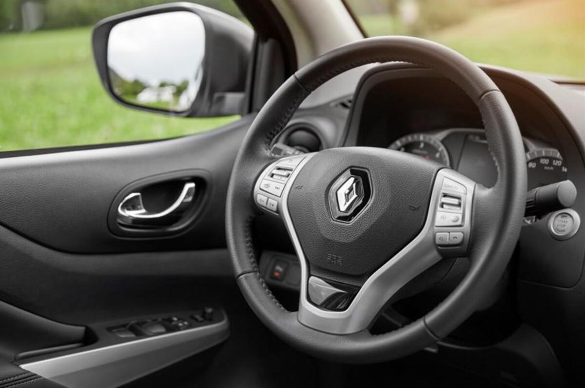 Renault Alaskan steering wheel