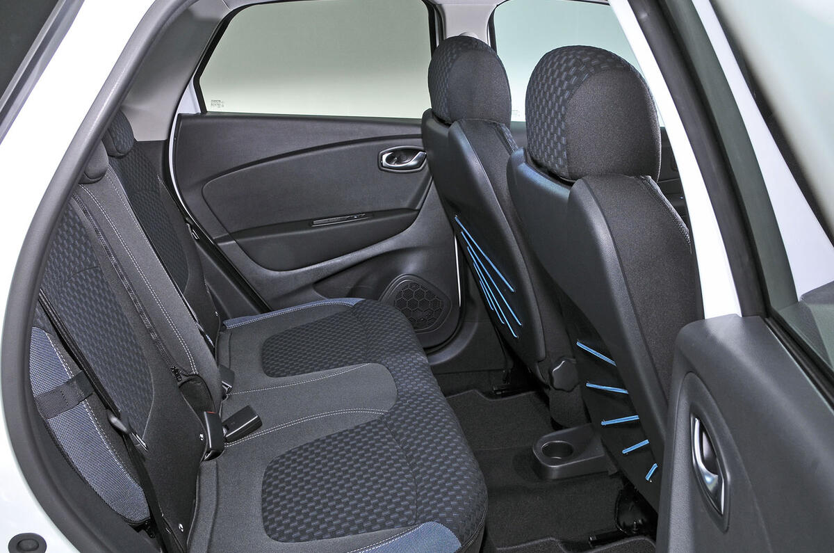 Renault Captur rear seats