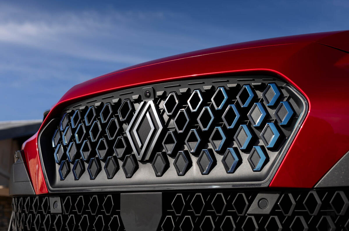 Renault Clio 2025 review 008