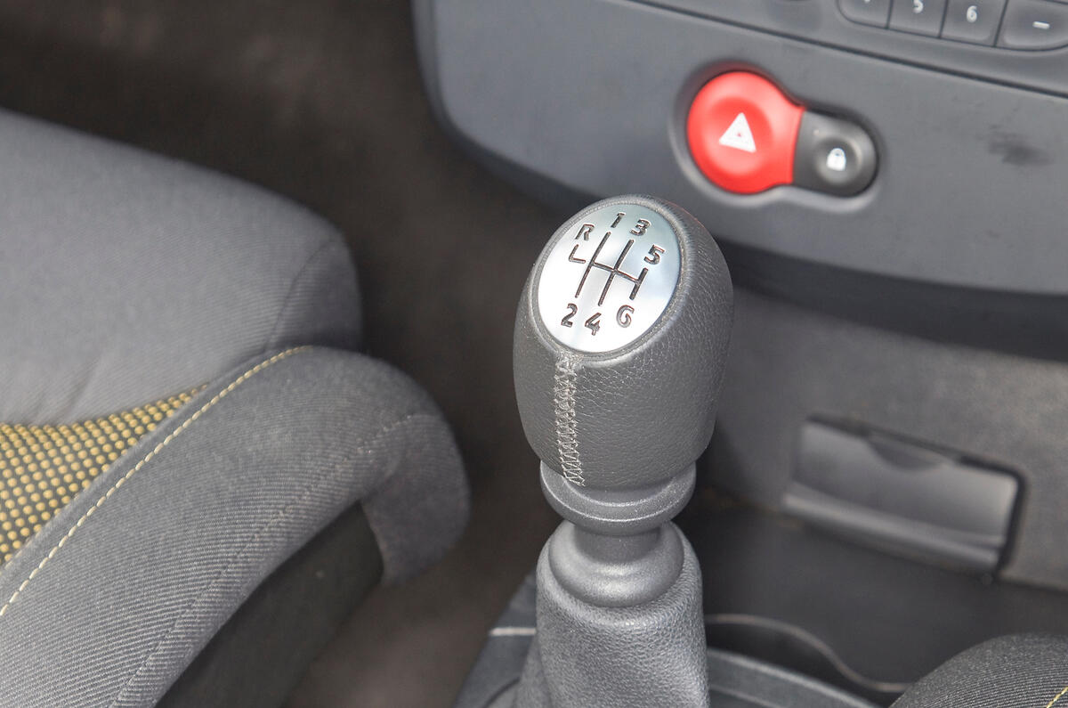 Renault Clio RS manual gearbox