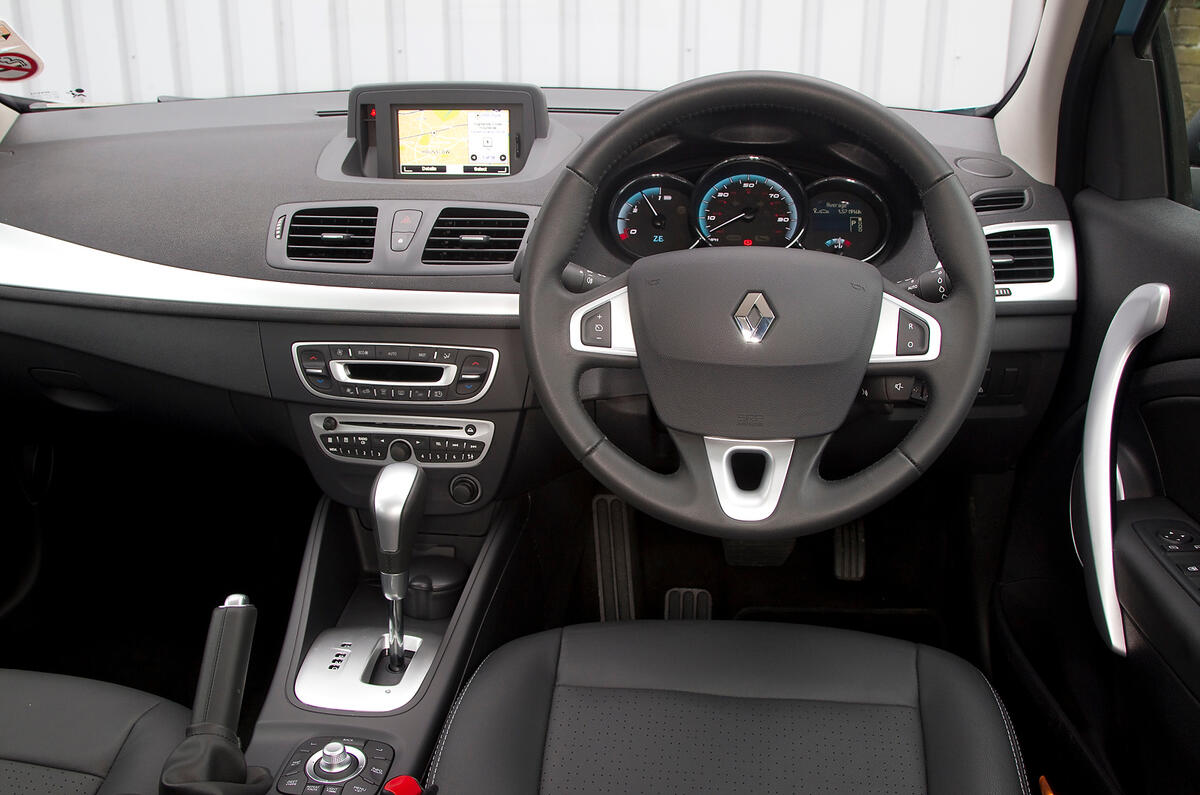 Renault Fluence dashboard