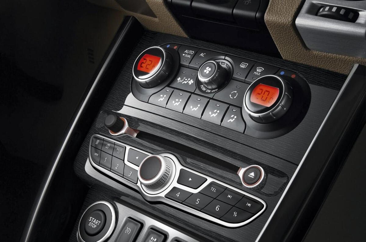 Facelift Koleos unveiled 