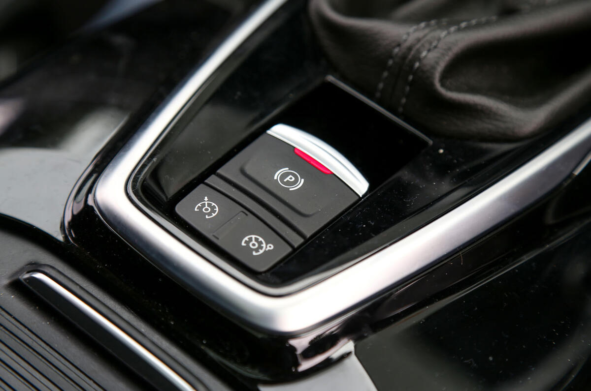 Renault Koleos electronic parking brake