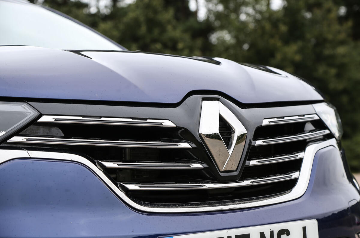 Renault Koleos front grille