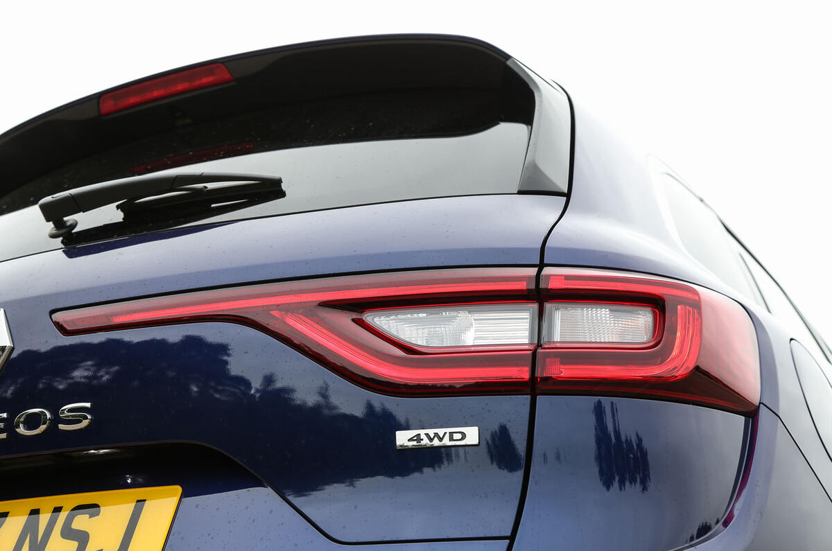 Renault Koleos rear LED lights