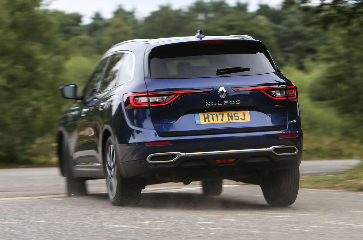 Renault Koleos rear cornering