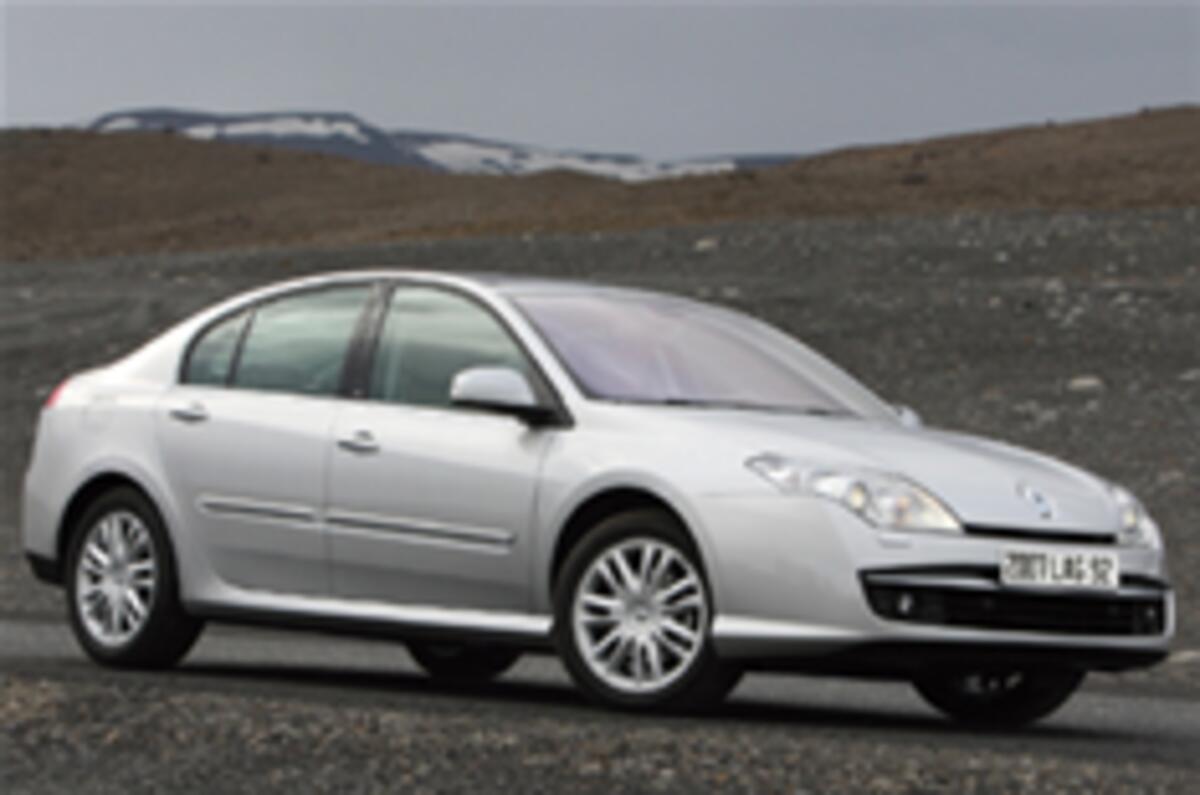 New Laguna takes on the Mondeo