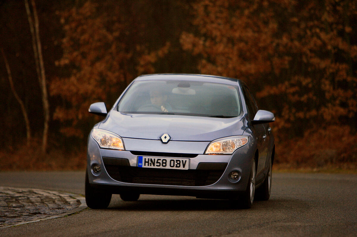 Renault Megane cornering